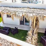 Apartman The Azure Haráki